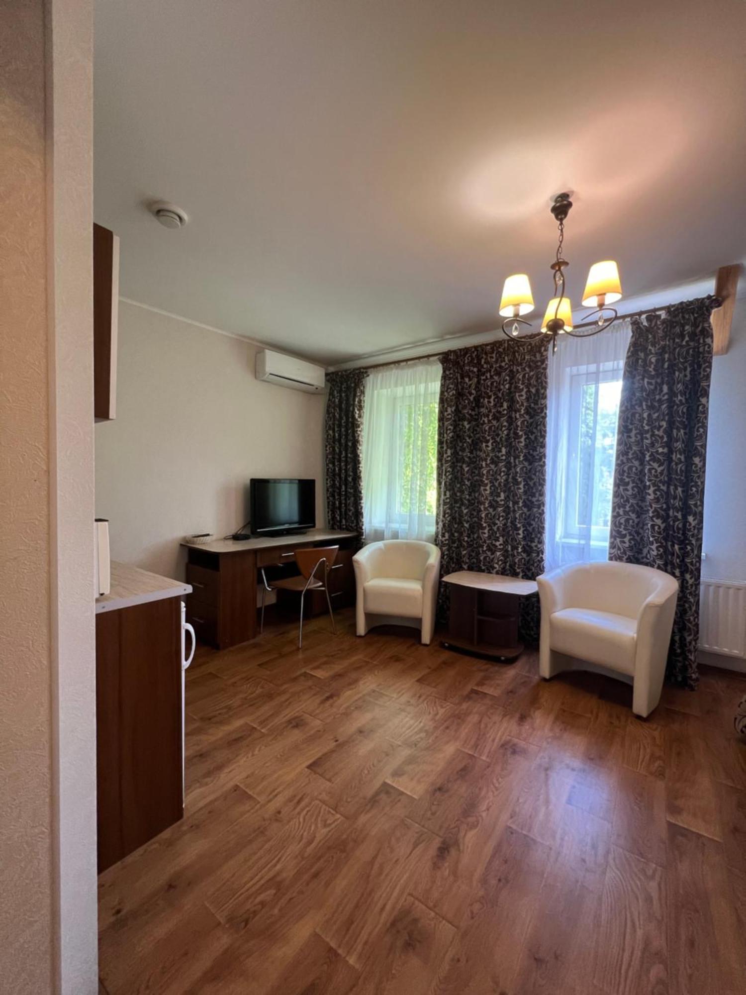 Apart Hotel Asotel Kharkiv Eksteriør bilde