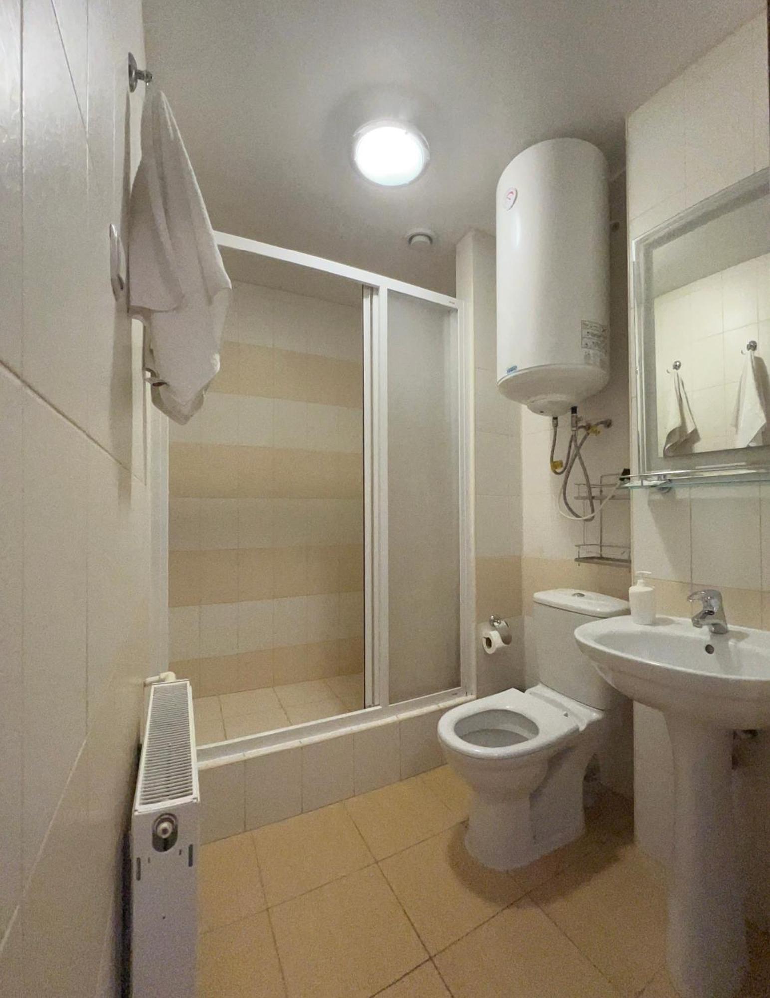 Apart Hotel Asotel Kharkiv Eksteriør bilde
