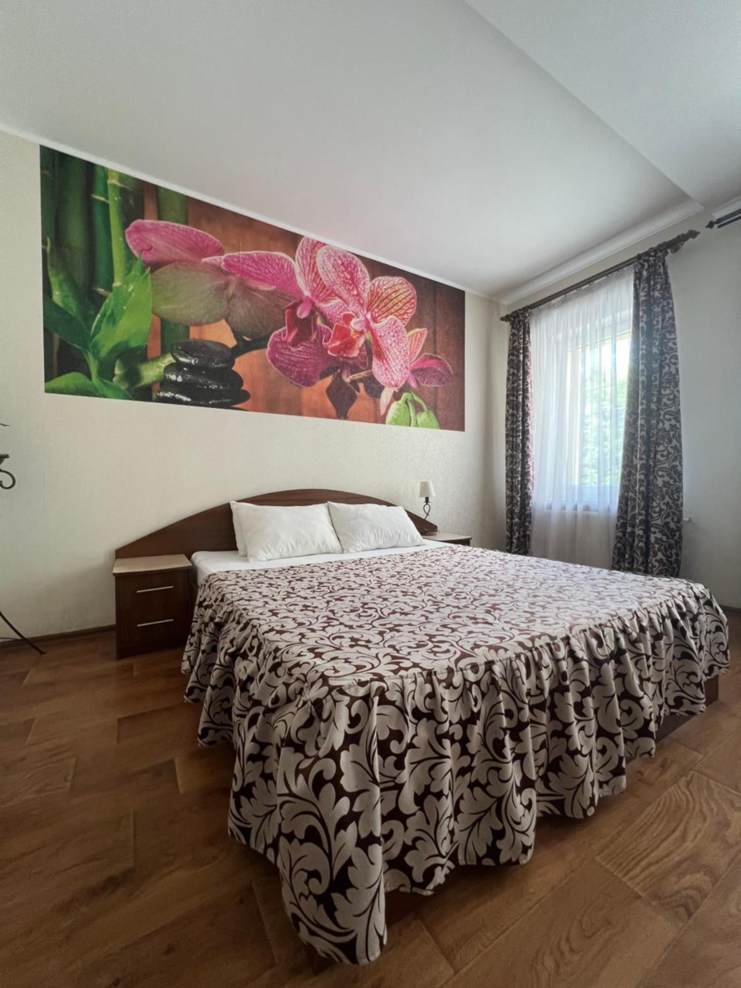Apart Hotel Asotel Kharkiv Eksteriør bilde