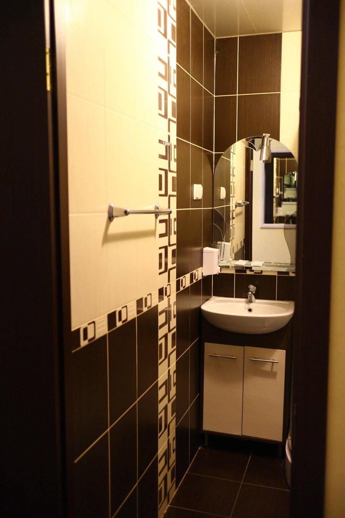 Apart Hotel Asotel Kharkiv Eksteriør bilde